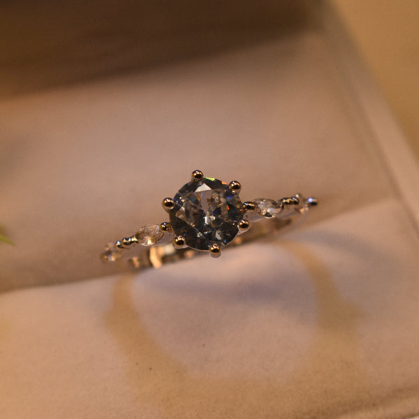 Beautiful Unique Design Silver Plated Real Stone Ring For Girls/Women