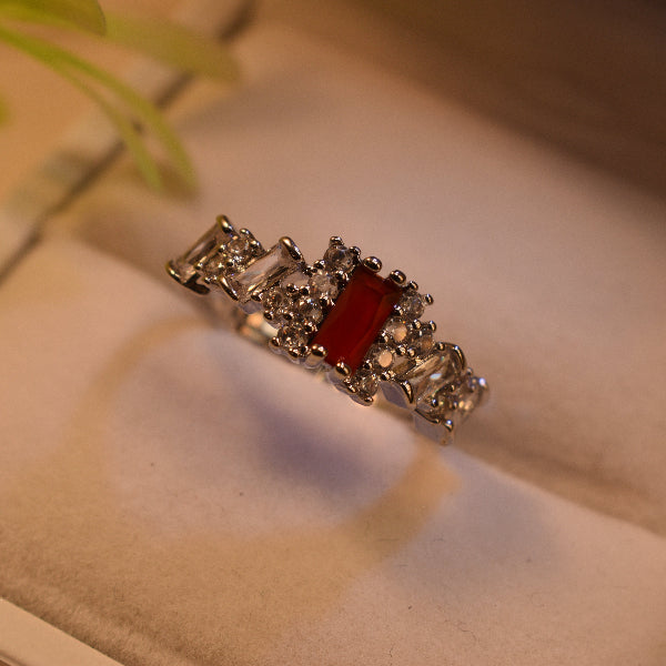 Glamorous Design Silver Plated Real Stones Ring For Girls/Women