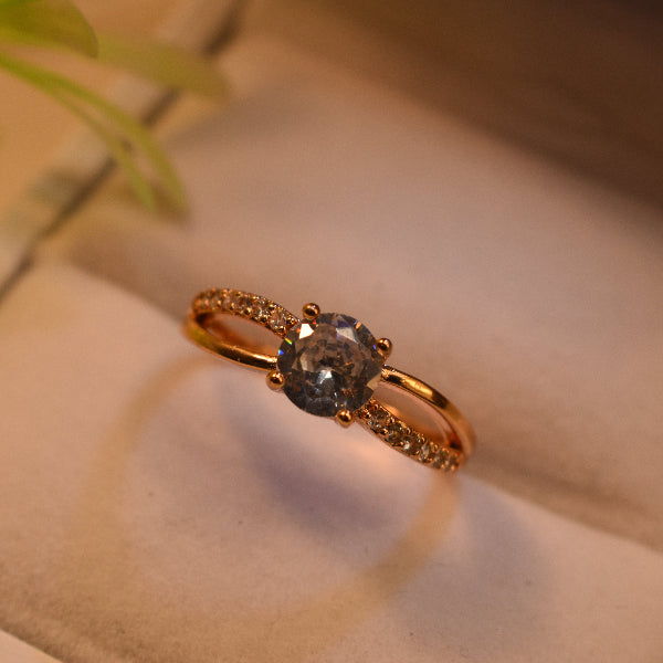 Glamorous Design Gold Plated Real Stones Ring For Girls/Women