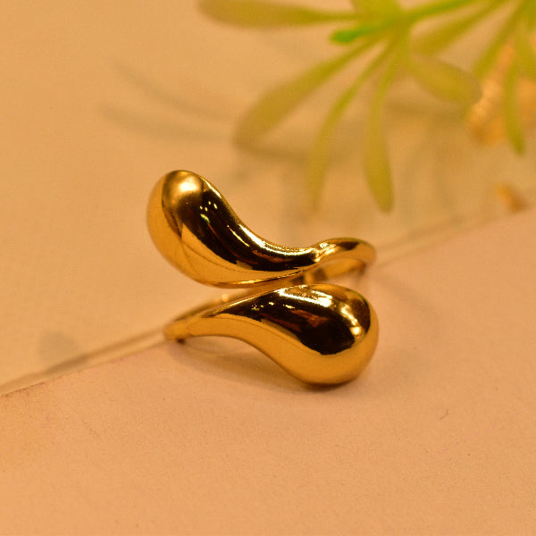 Glamorous Unique Design Gold Plated Ring For Girls/Women
