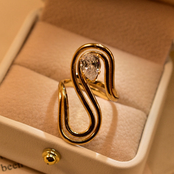 Luxury Unique Design Gold Plated Crystal Stone Ring For Girls/Women