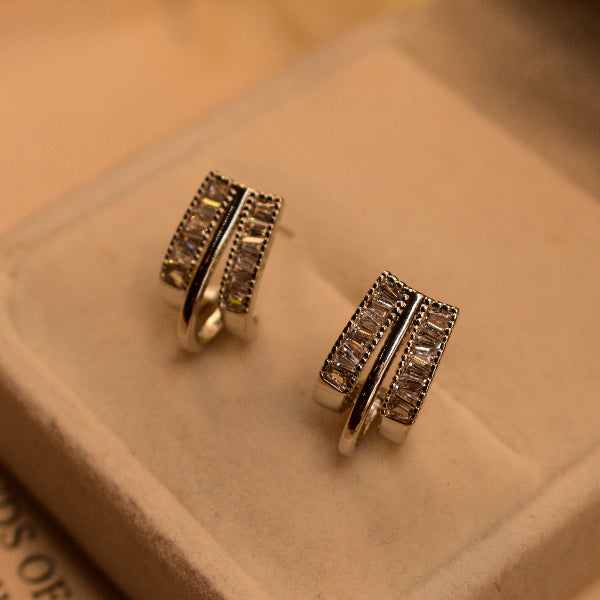 Beautiful Unique Design Crystal Stones Earrings For Girls/women