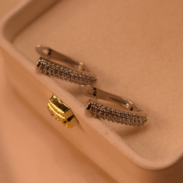 Fancy Unique Design Crystal Stones Earrings For Girls/women