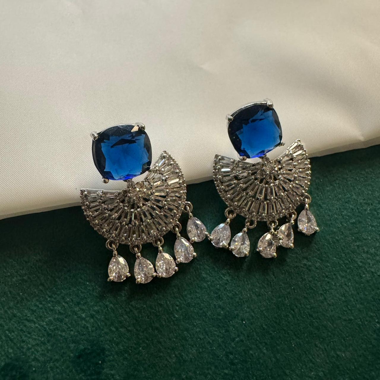 Elegant Design Silver Plated Crystal Stones Earrings For Girls/women