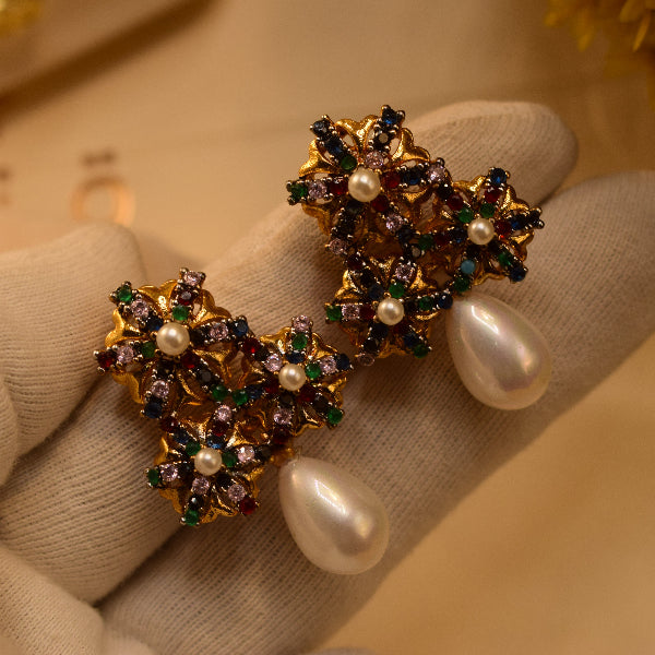 Sparkling Design Gold Plated Crystal Stones Earrings For Girls/women