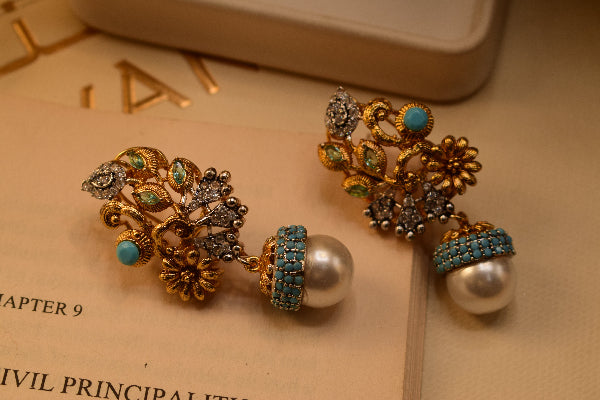 Luxury Design Gold Plated Crystal Stones Earrings For Girls/women