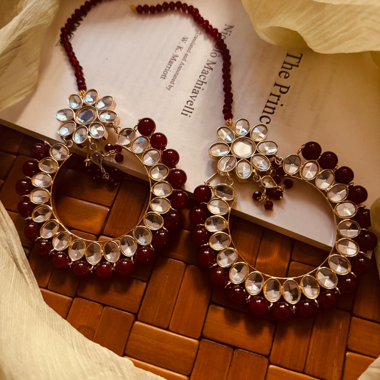 Elegant Unique Design Gold Plated Kundan Earrings For Girls/women