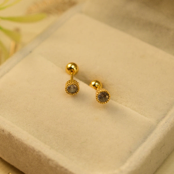 Fancy Unique Design Gold Plated Crystal Stones Tops For Girls/women