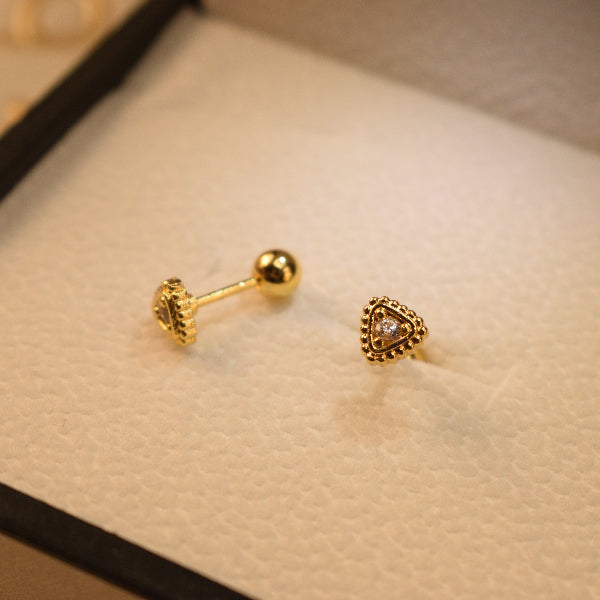 Dazzling Unique Design Gold Plated Crystal Stones Tops For Girls/women