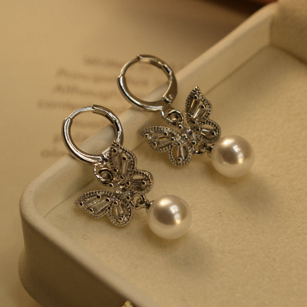 Dazzling Design Silver Plated Crystal Stones Earrings For Girls/women