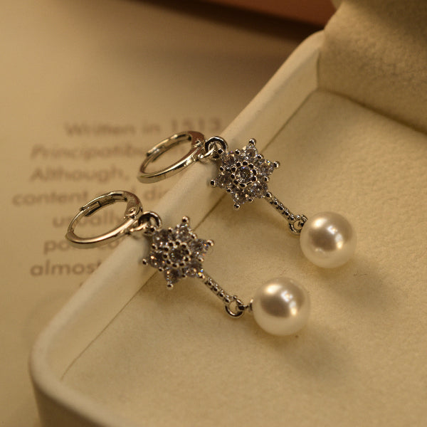 Gorgeous Unique Design Crystal Stones Earrings For Girls/women