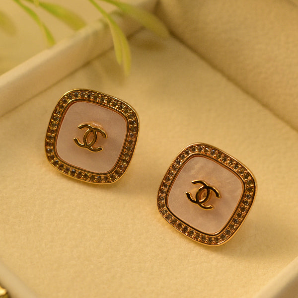 Gorgeous Unique Design Crystal Stones Earrings For Girls/women