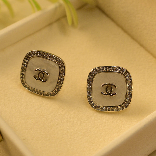 Gorgeous Unique Design Crystal Stones Earrings For Girls/women