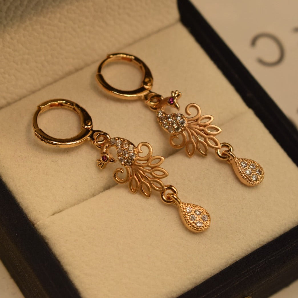 Fancy Unique Pea cock Design Golden/Silver Crystal Earrings For Girls/Women