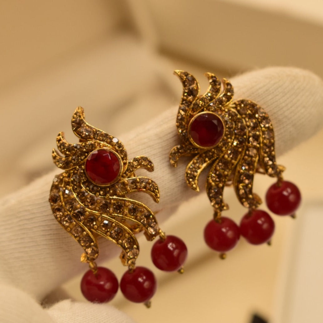 Unique Design Red Stone Earrings For Girls/women.