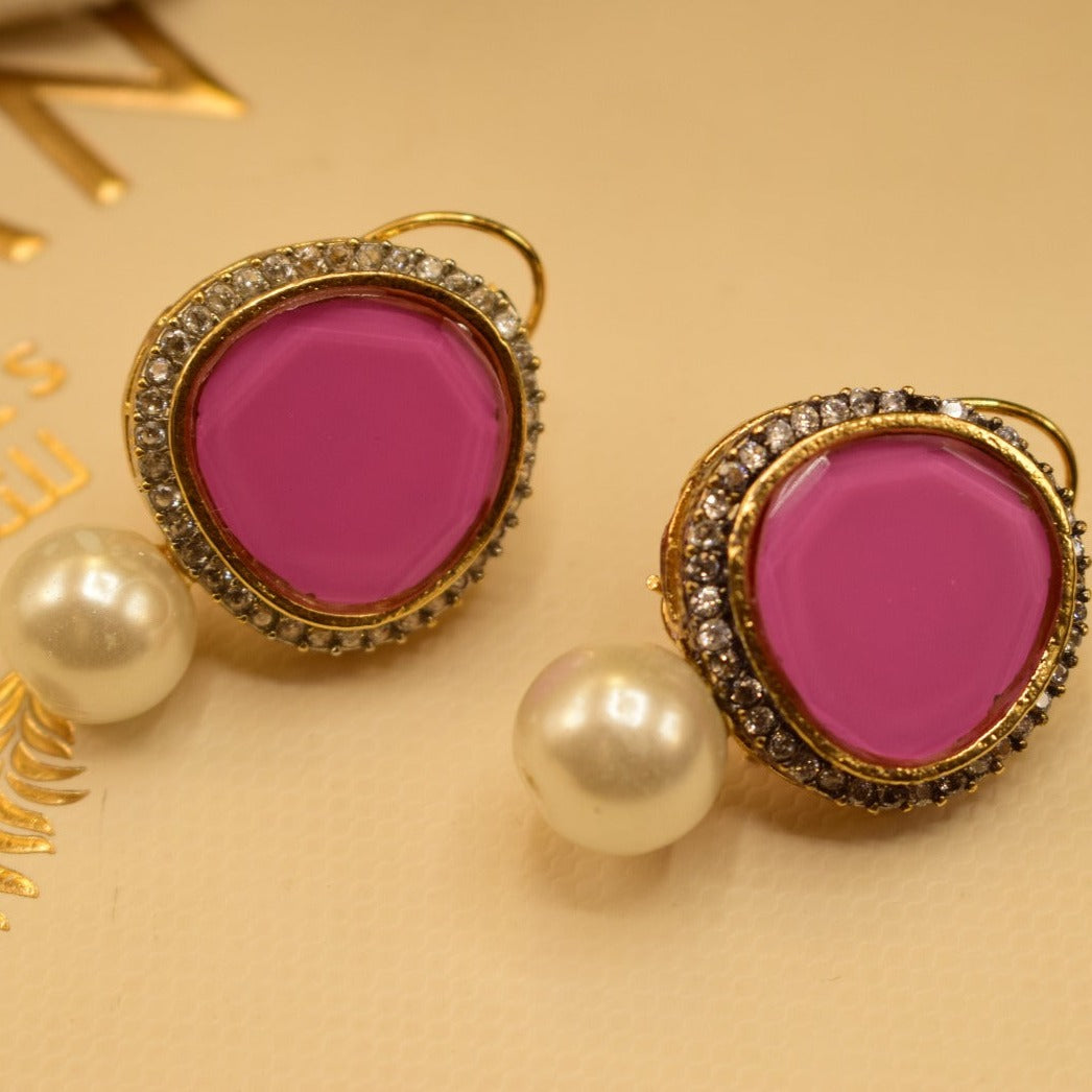 Unique Design Different Colors Stone Gold Plated Pearl Earrings For Girls/women.