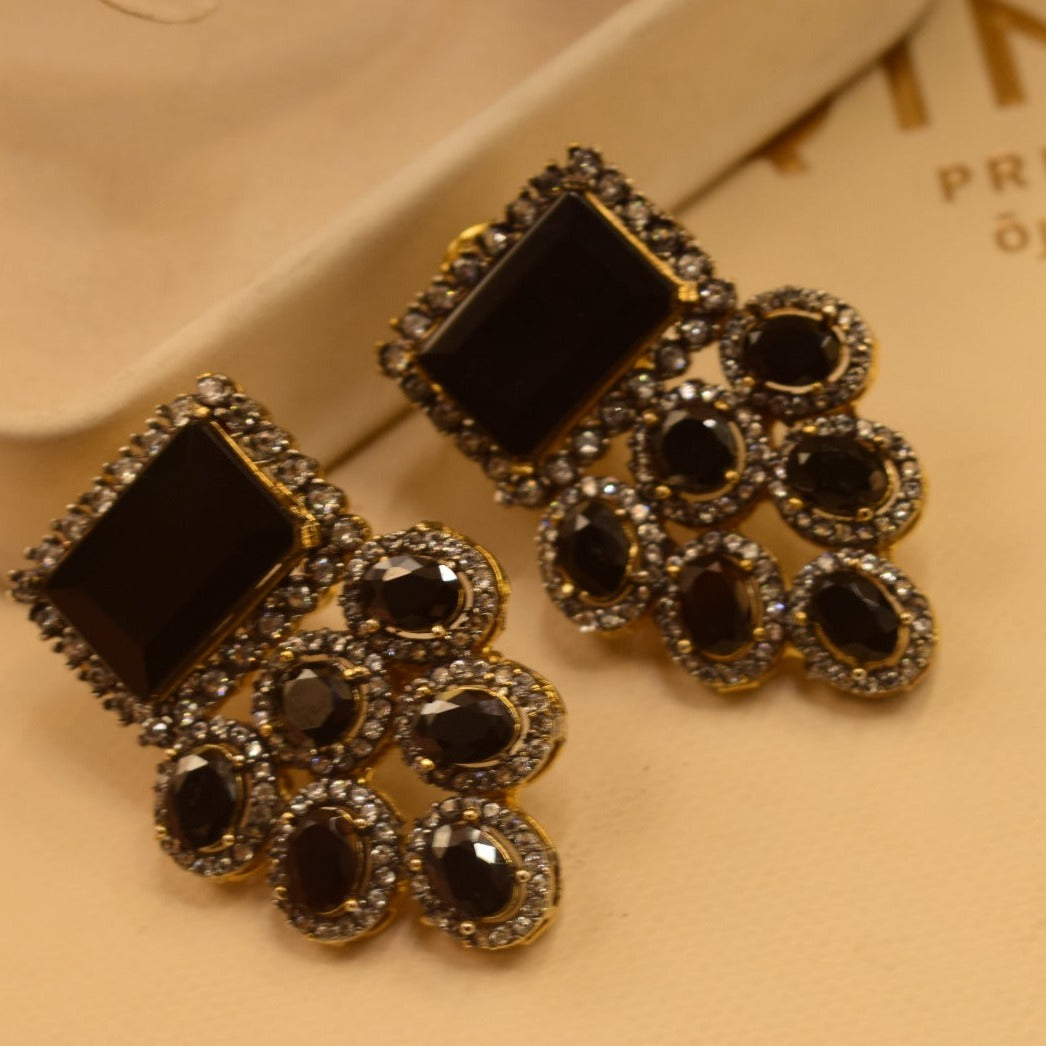 Elegant Design Real Black Stone Gold Plated Earrings For Girls/women.