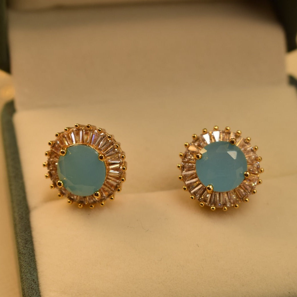 Elegant Design Gold Plated Earrings For Girls/women.