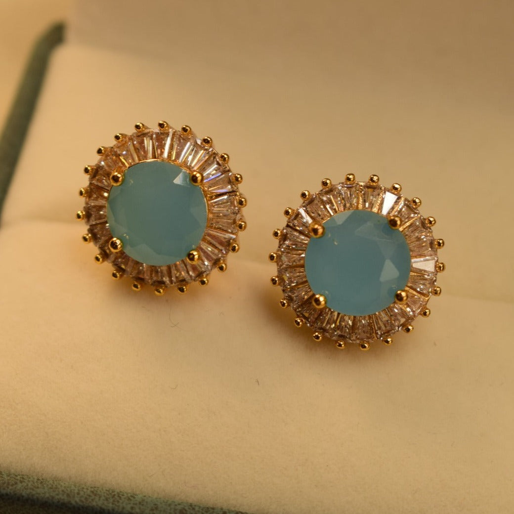 Elegant Design Gold Plated Earrings For Girls/women.