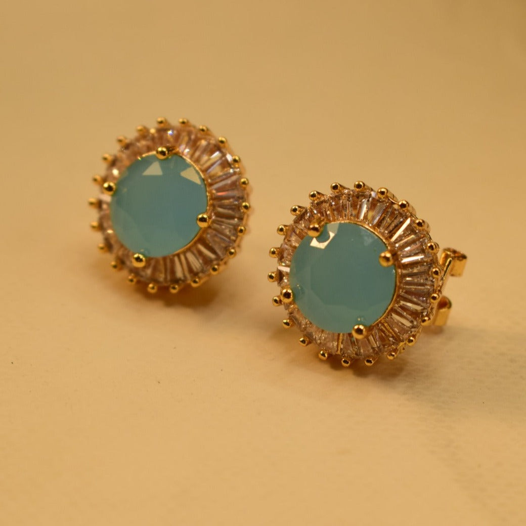 Elegant Design Gold Plated Earrings For Girls/women.