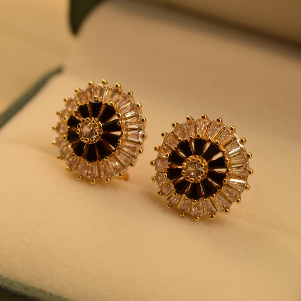 Elegant Design Gold Plated Earrings For Girls/women.