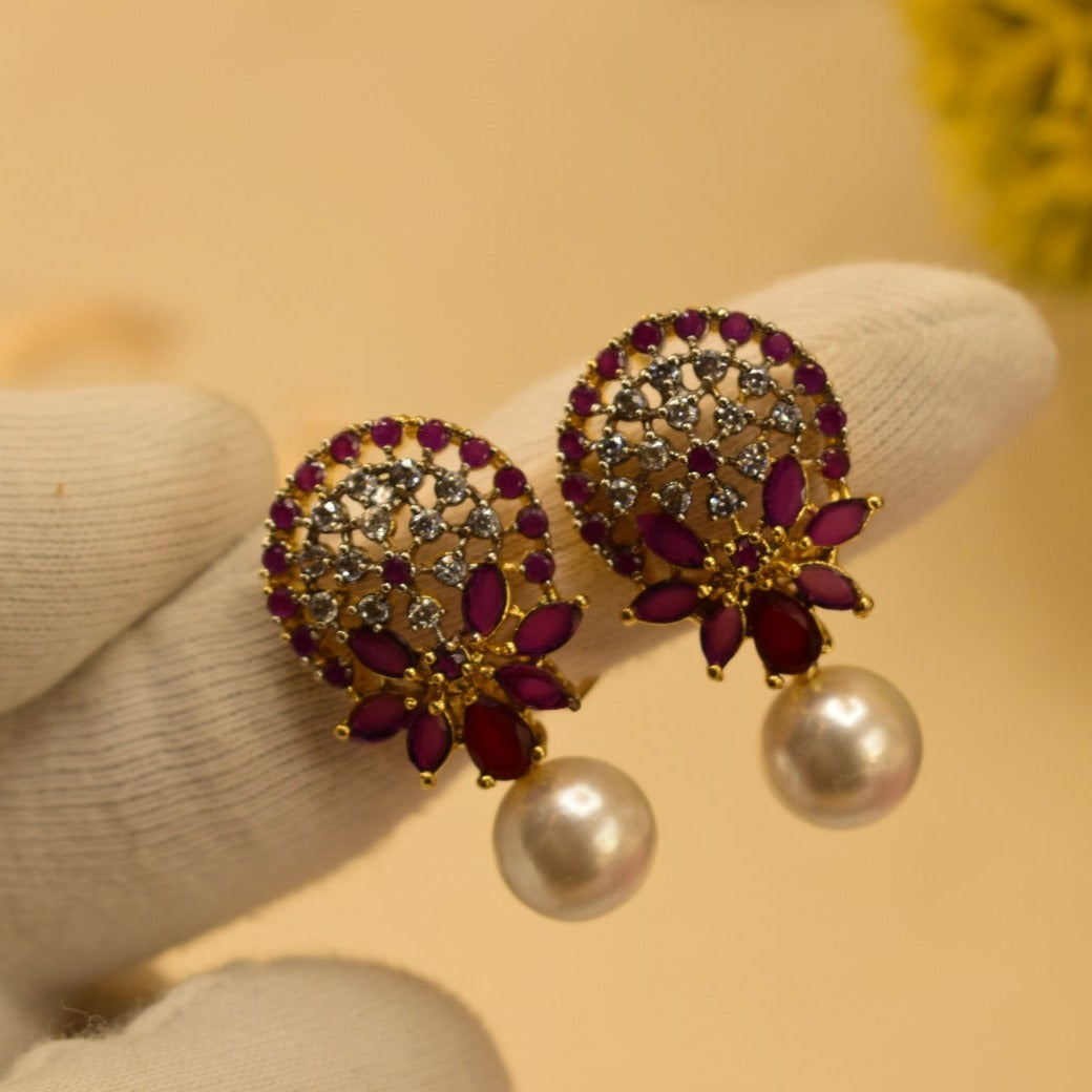 Elegant Design Gold Plated Earrings For Girls/women