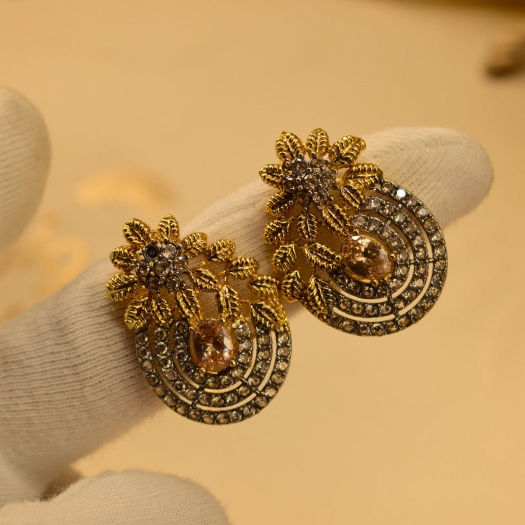 Elegant Design Gold Plated Earrings For Girls/women