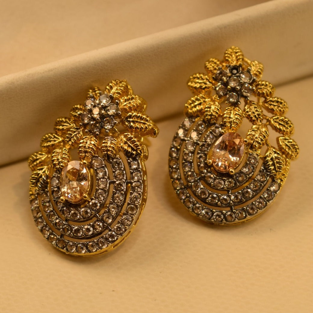 Elegant Design Gold Plated Earrings For Girls/women