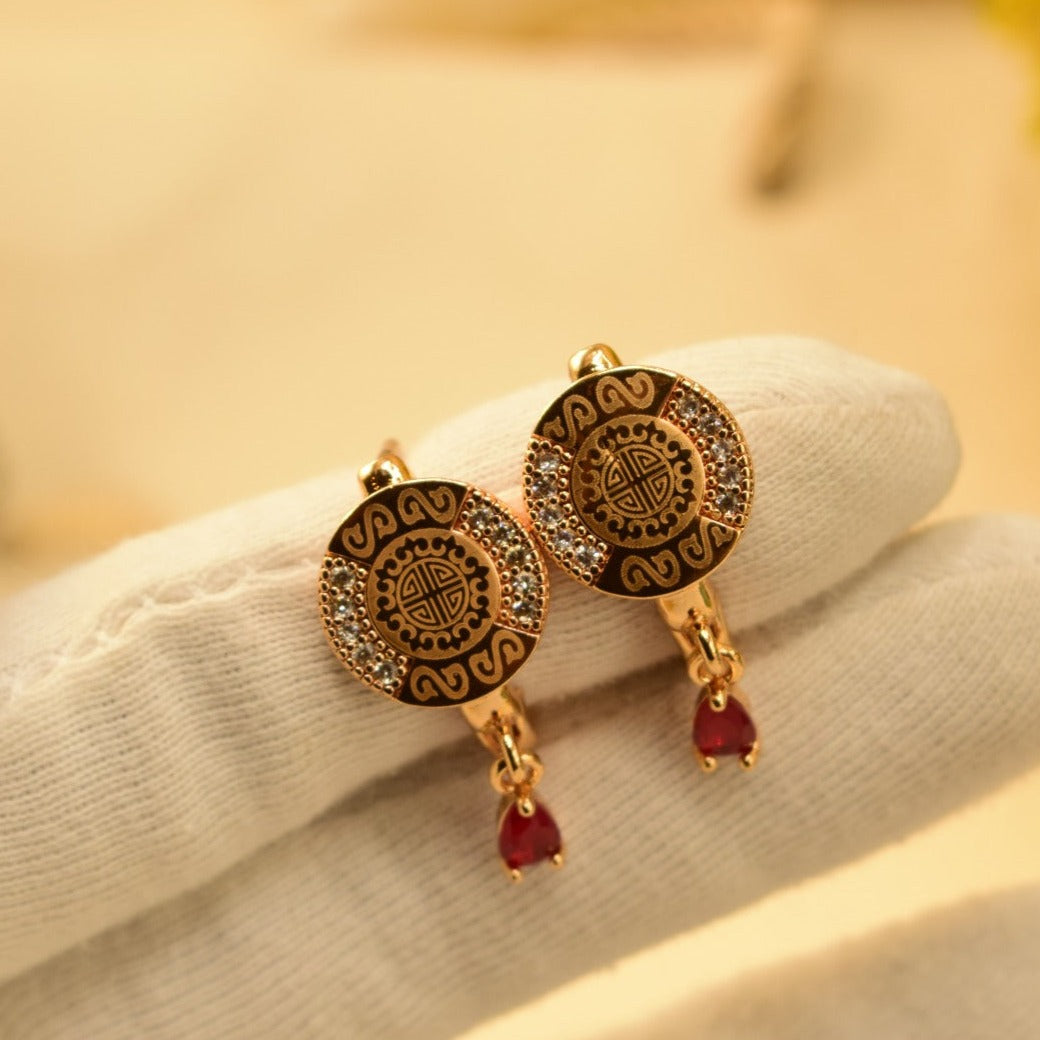 Elegant Design Gold Plated Earrings For Girls/women