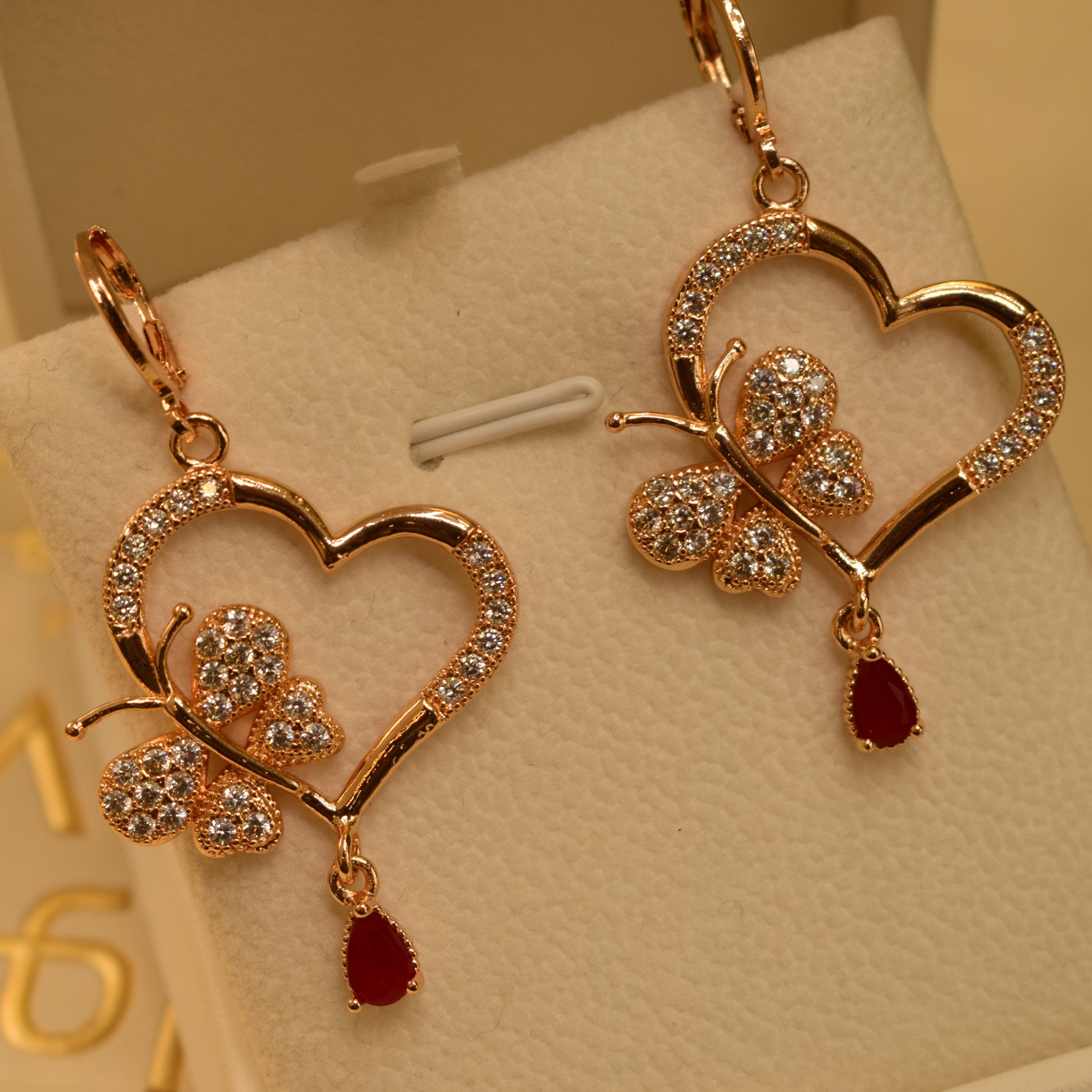 Stylish Heart Shape Earrings For Girls/women