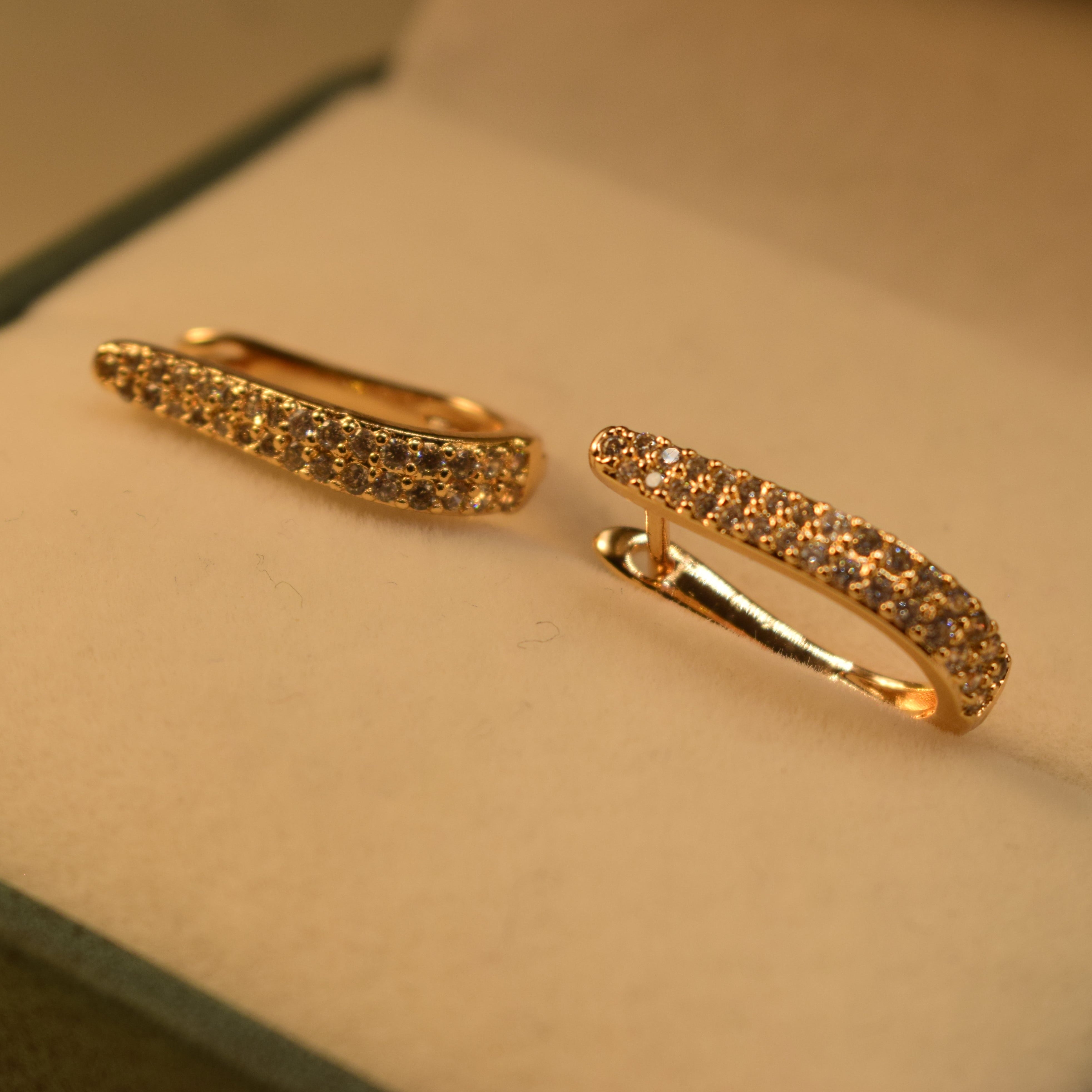 Stylish Design Earrings For Girls/women