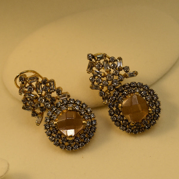 Elegant Design Earrings For Girls/women