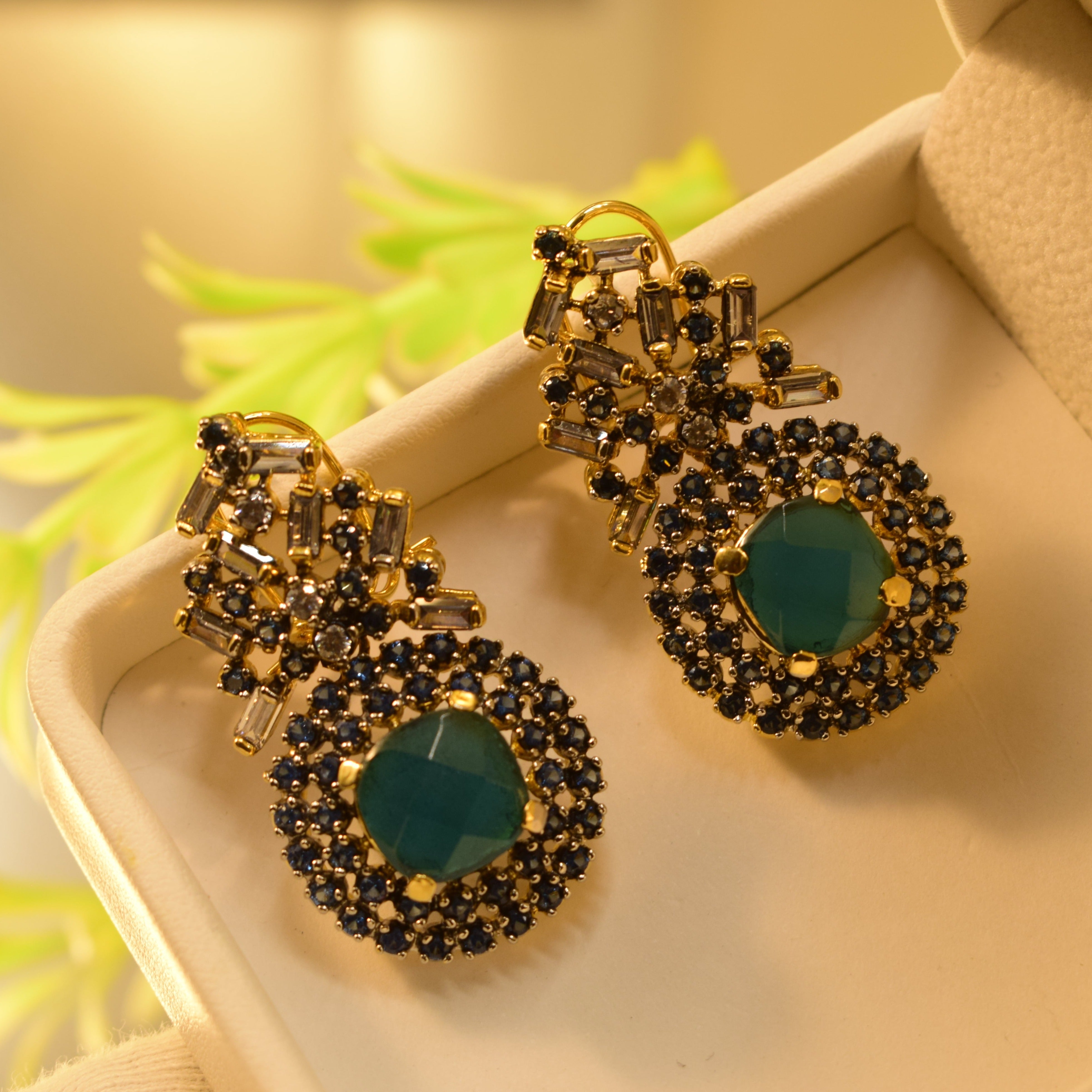 Elegant Design Earrings For Girls/women