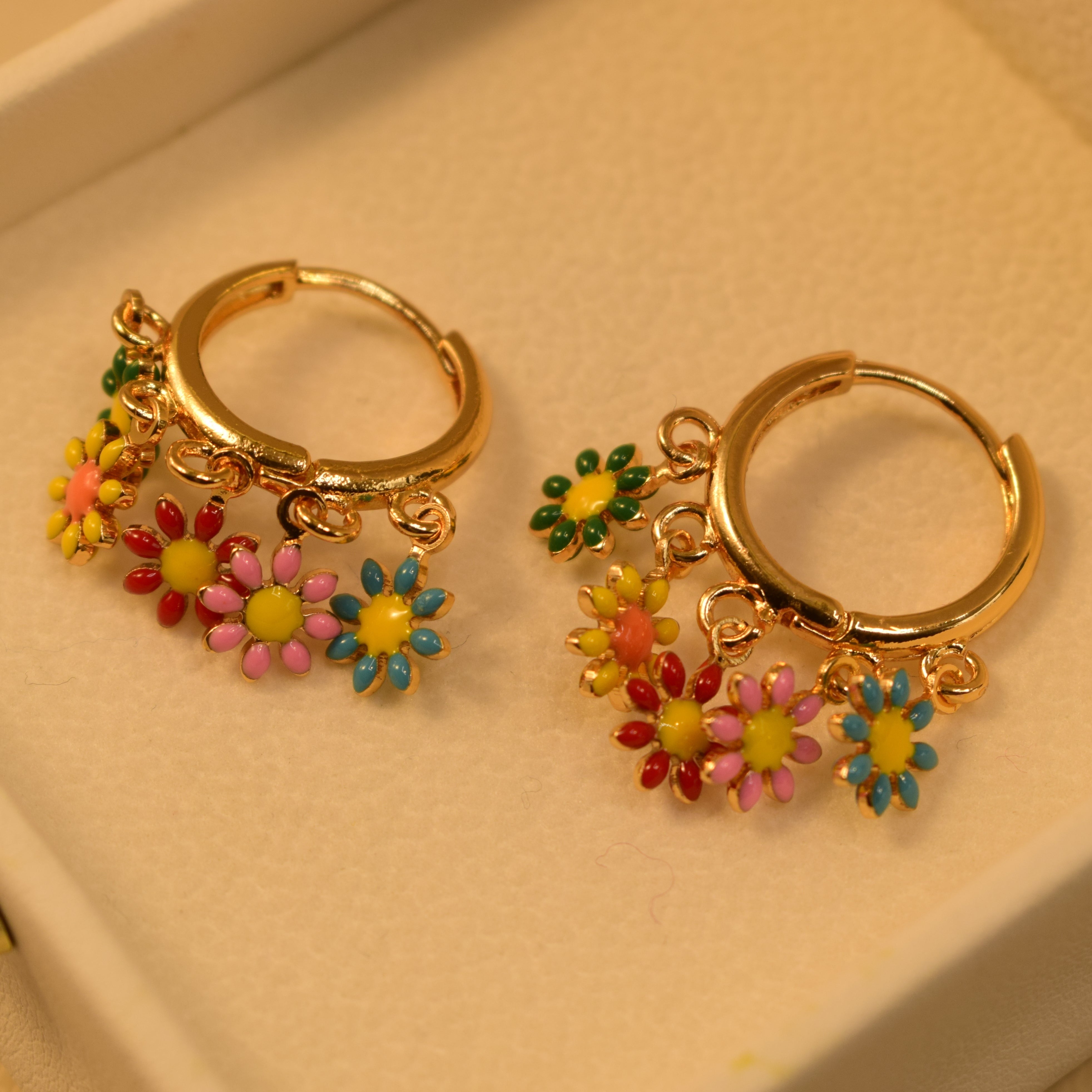 Elegant Design Earrings For Girls/women