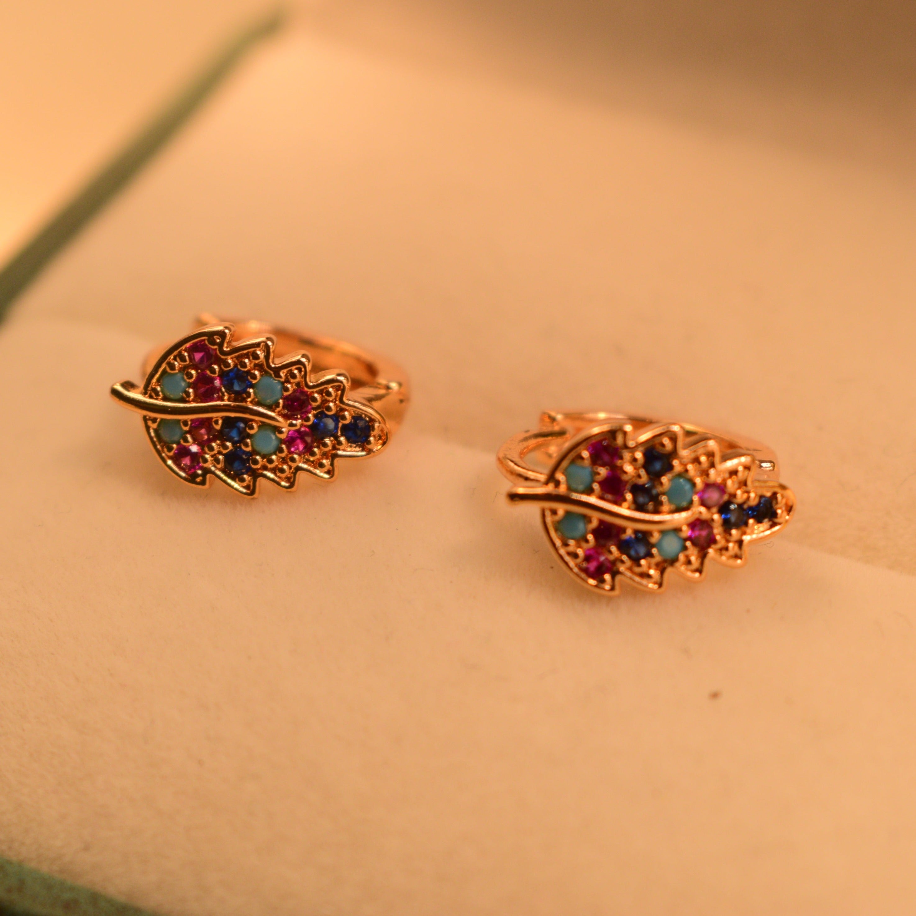 Glamorous Elegant Design Crystal Stone Earrings For Girls/women