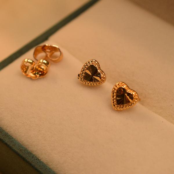 18k Gold Tops Gold Price Beautiful Unique Heart Design Gold Plated