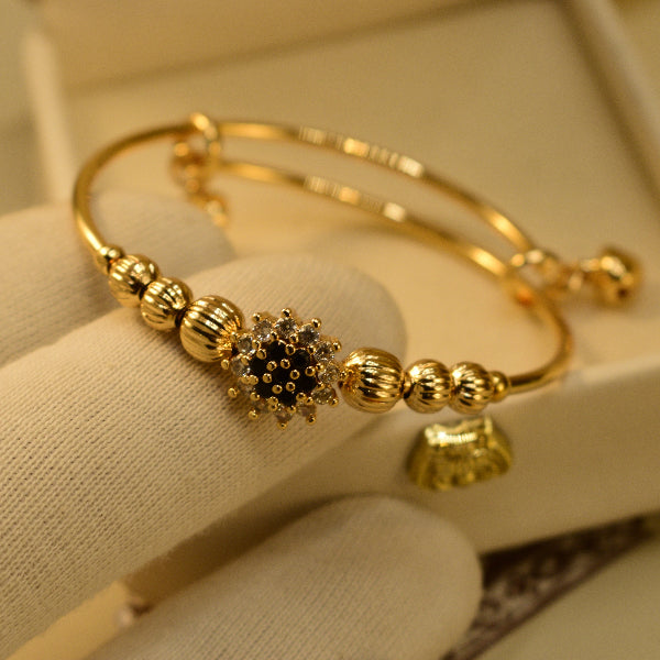 Stylish Unique Design Gold Plated Crystal Stones Bracelet for Kids