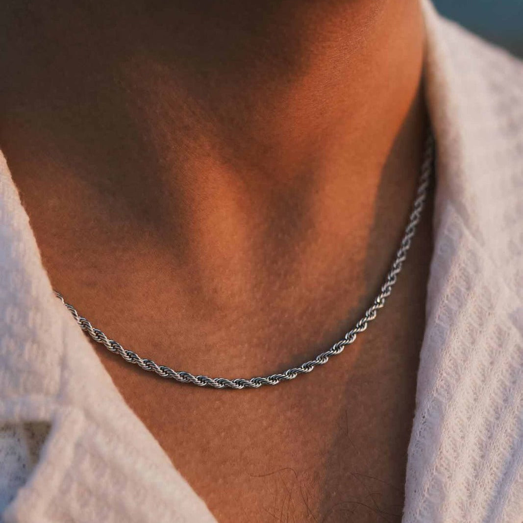 Luxury Unique Design Silver Plated 18 inch Chain for Men