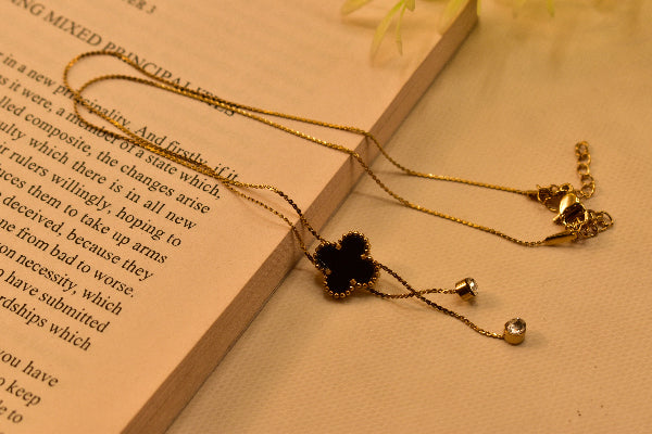 Glamorous Unique Design Gold Plated Pendant for Girls/Women