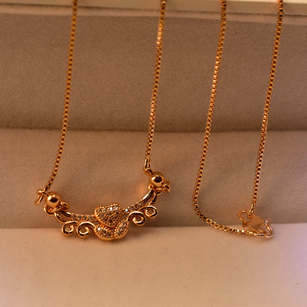 Glamorous Design Gold Plated Crystal Stones Pendant for Girls/Women