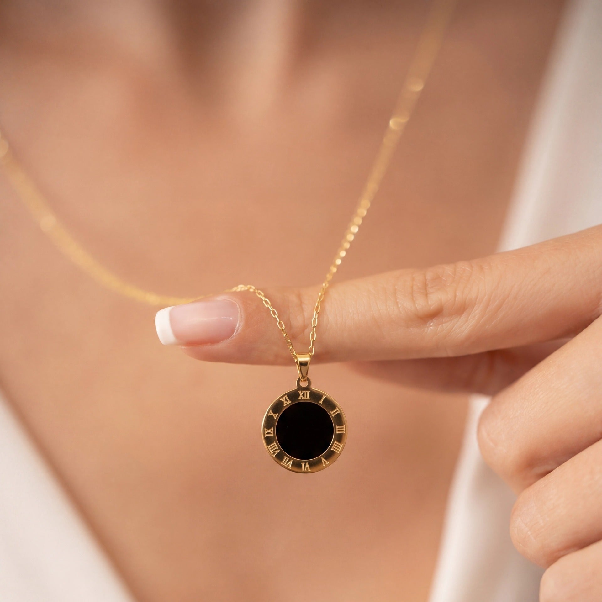 Luxury Unique Design Gold Plated Pendant for Girls/Women