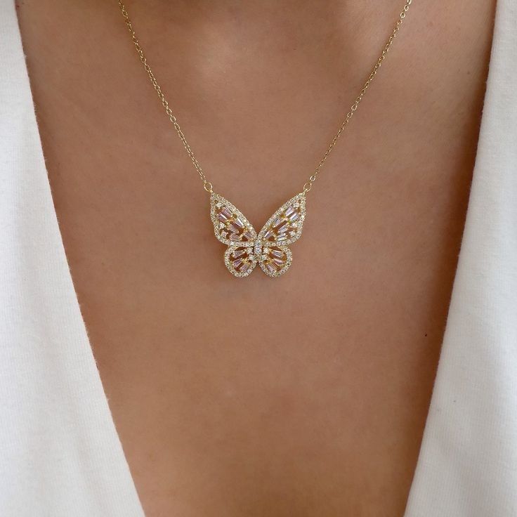 Elegant Design Gold Plated Crystal Stones Pendant for Girls/Women