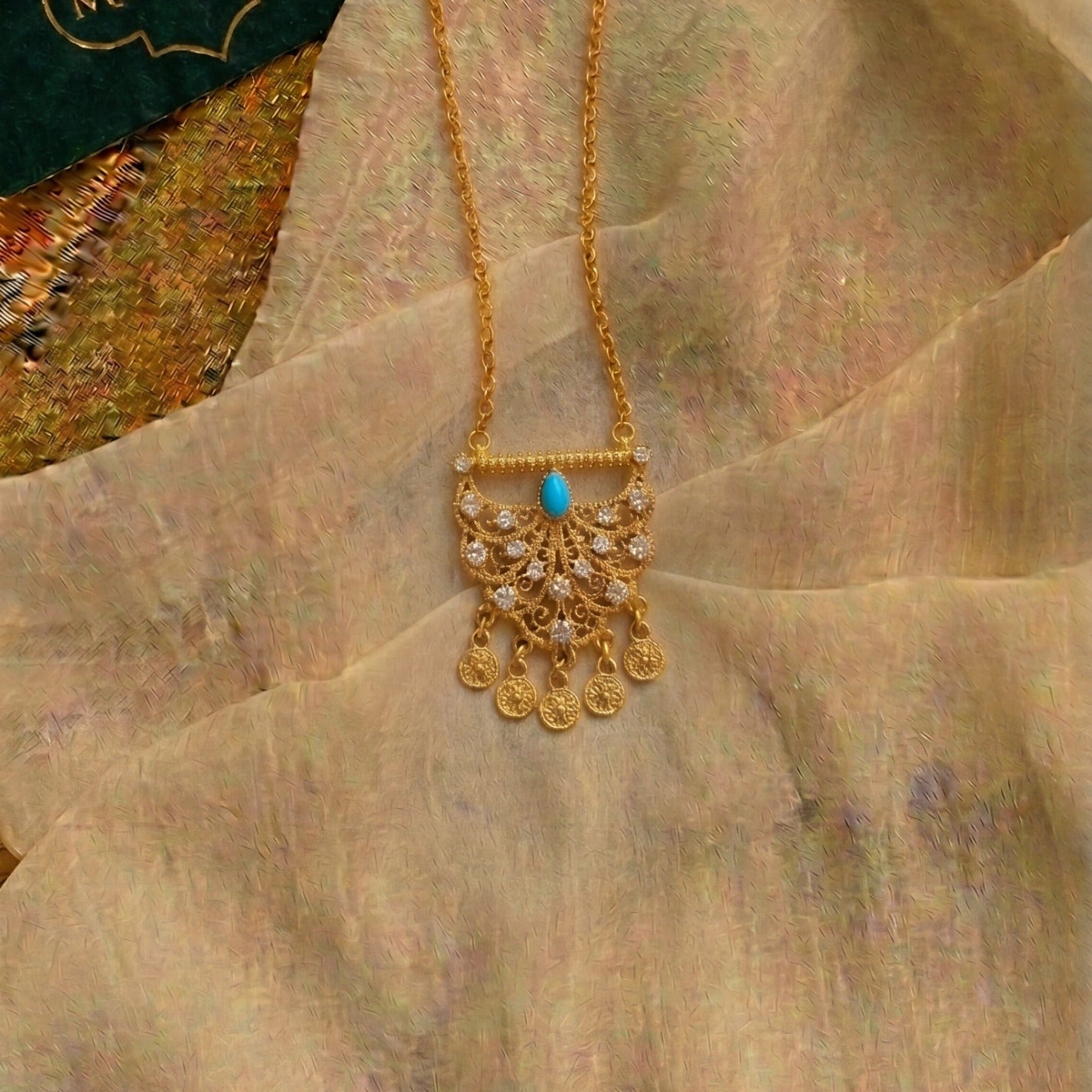 Luminous Design Gold Plated Crystal Stones Pendant for Girls/Women