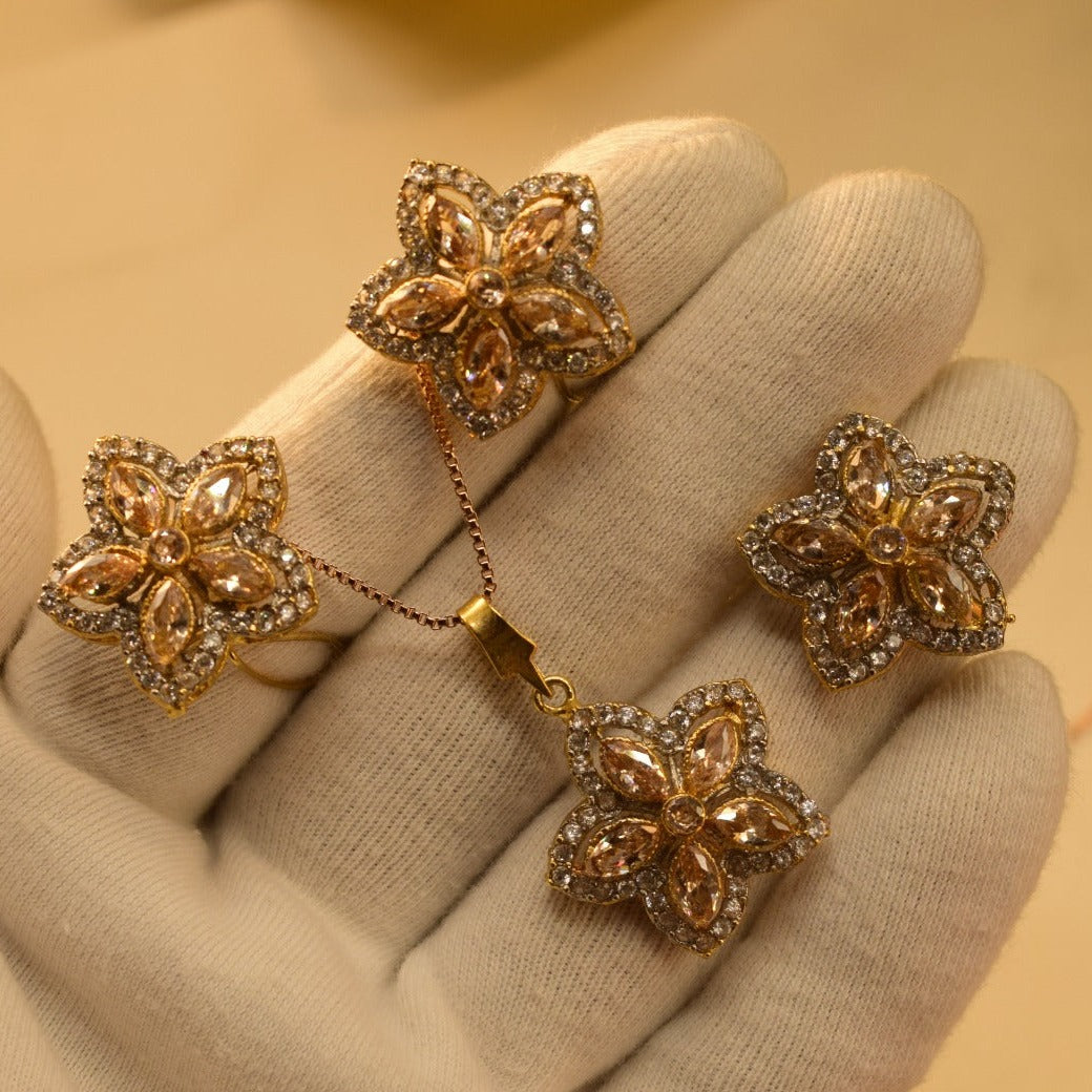 Elegant Fancy Gold Plated Zircon Necklace Sets for Girls/Women
