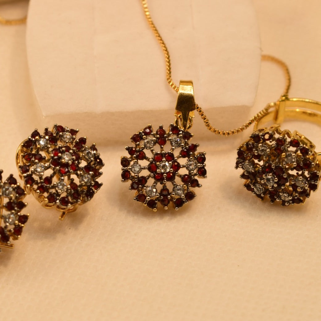 Elegant Fancy Golden Necklace Set for Girls/Women