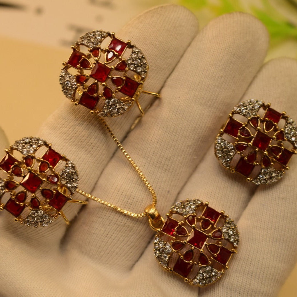Fancy Unique Design Gold Plated Necklace Set for Girls/Women