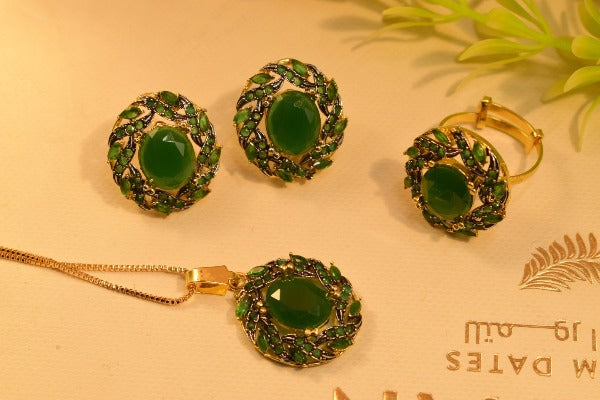 Elegant Fancy Golden Necklace Sets for Girls/Women