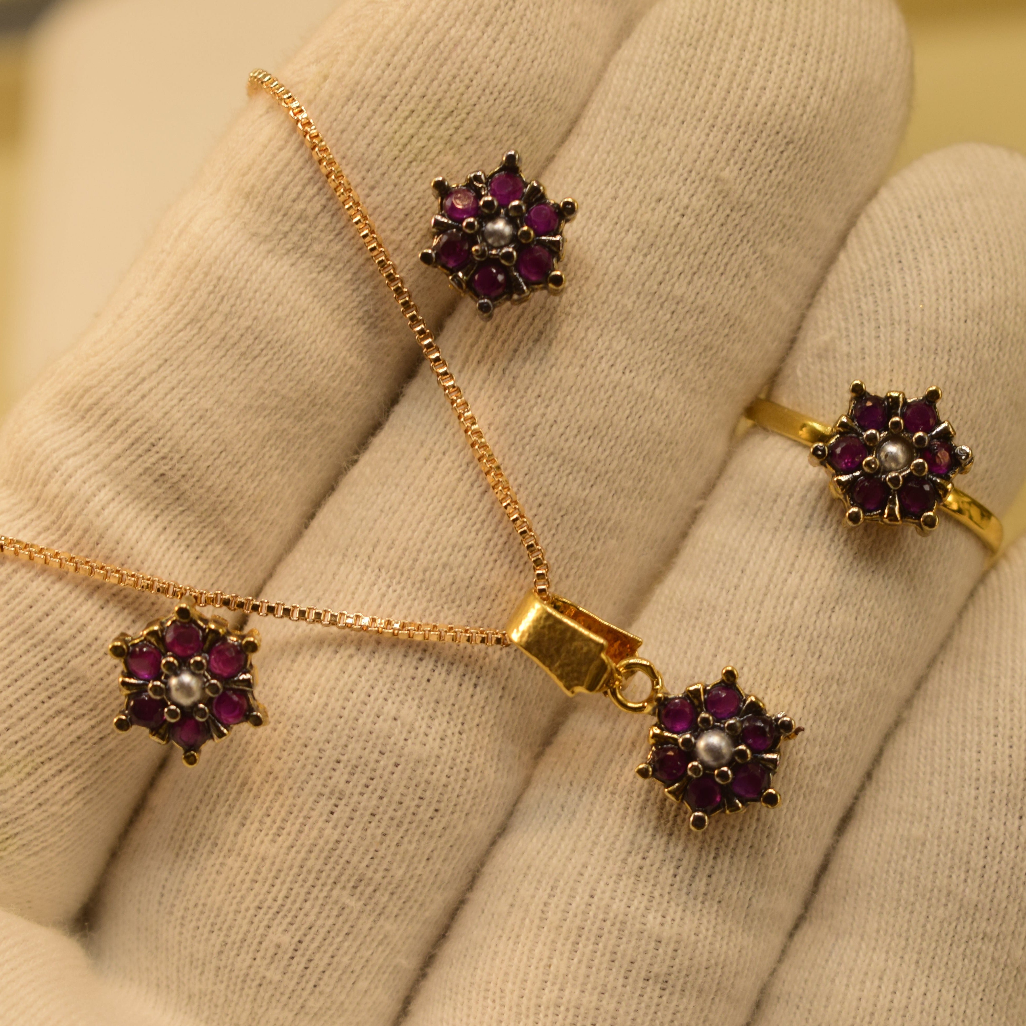 Stylish Real Stones Necklace Set for Girls/Women