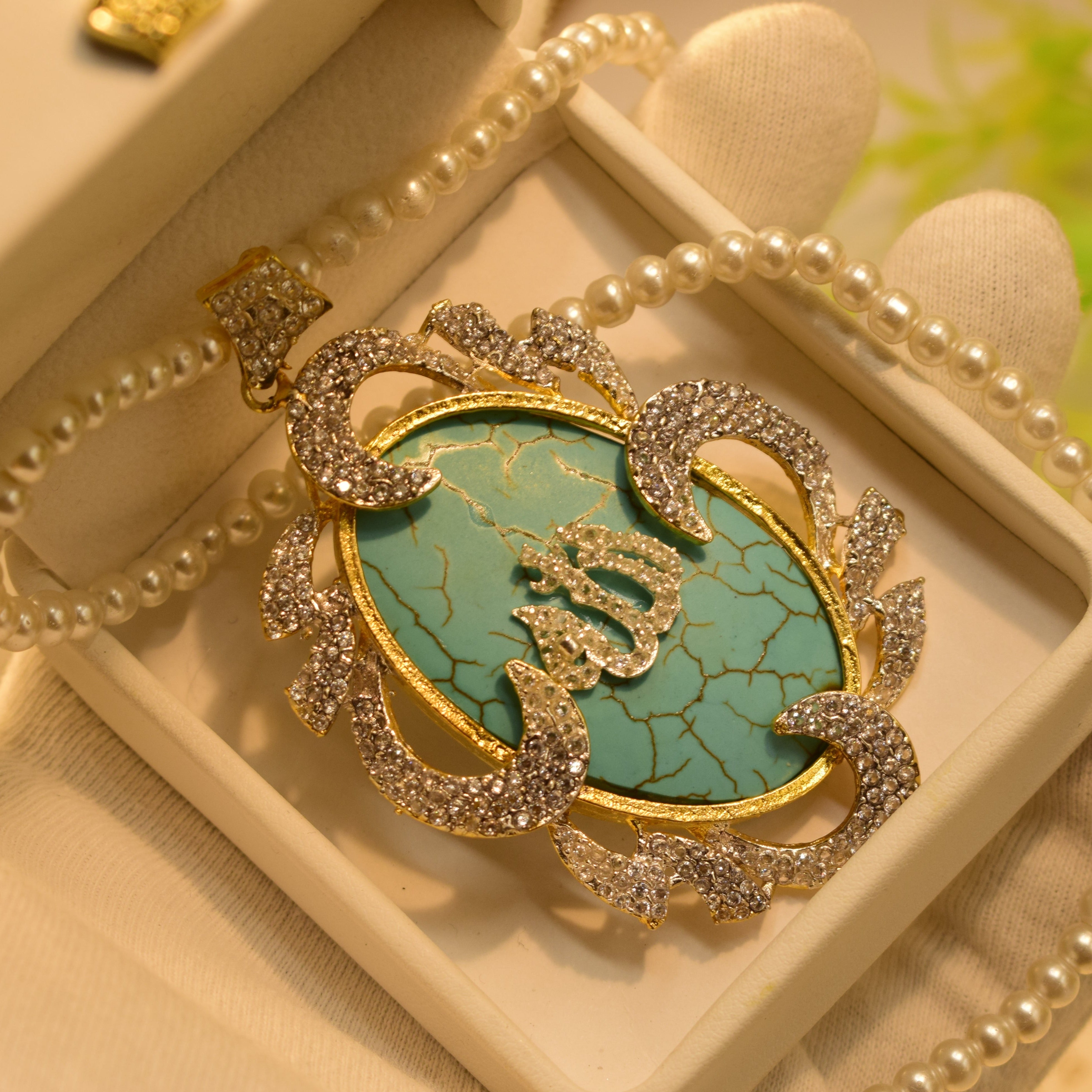 Elegant Design Religious Necklace for Girls/Women