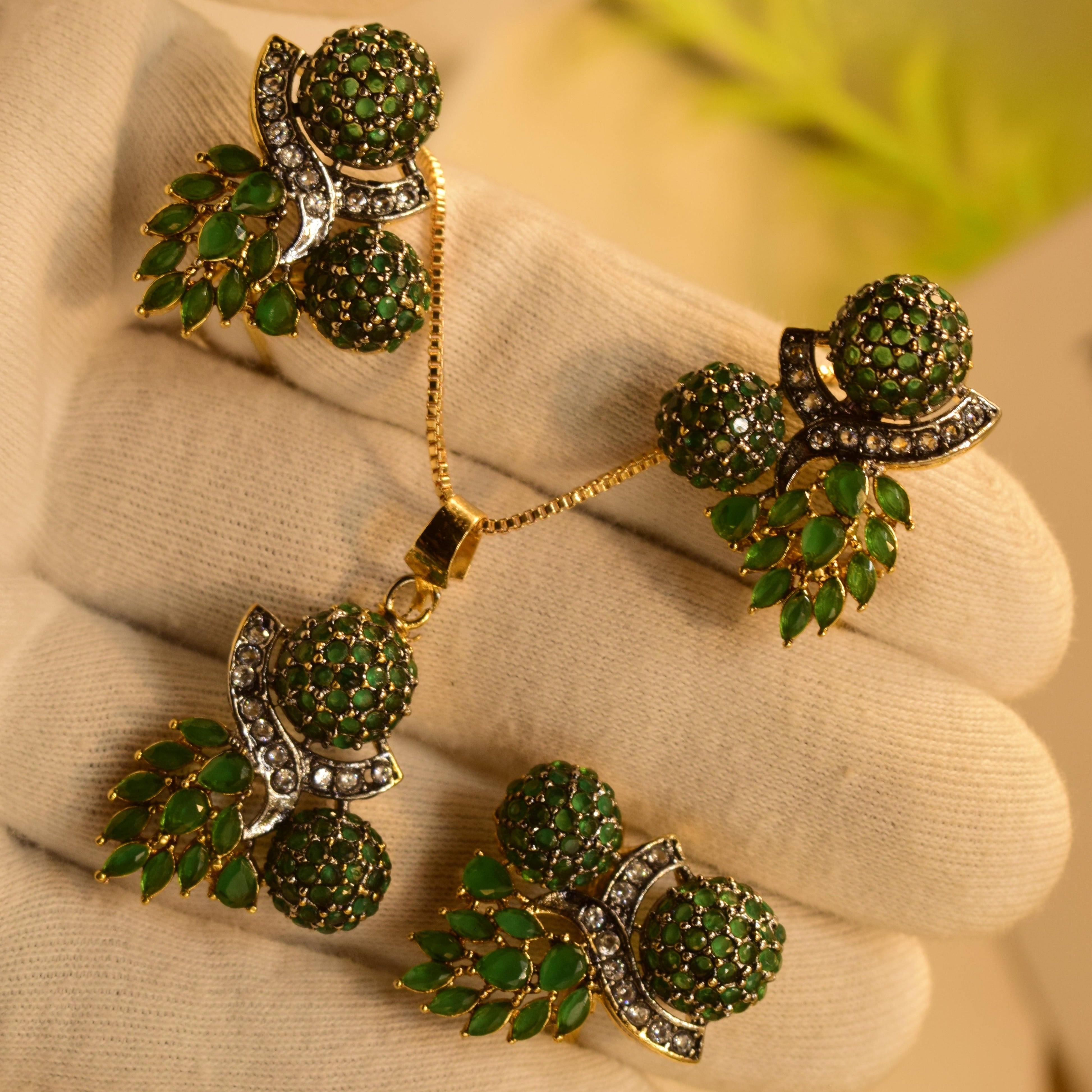 Stylish Real Stone Necklace Set for Girls/Women